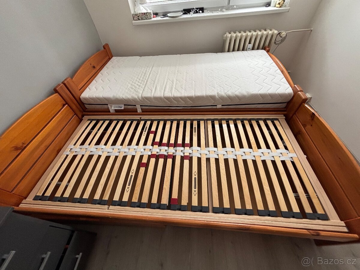 Dvě samostatné postele