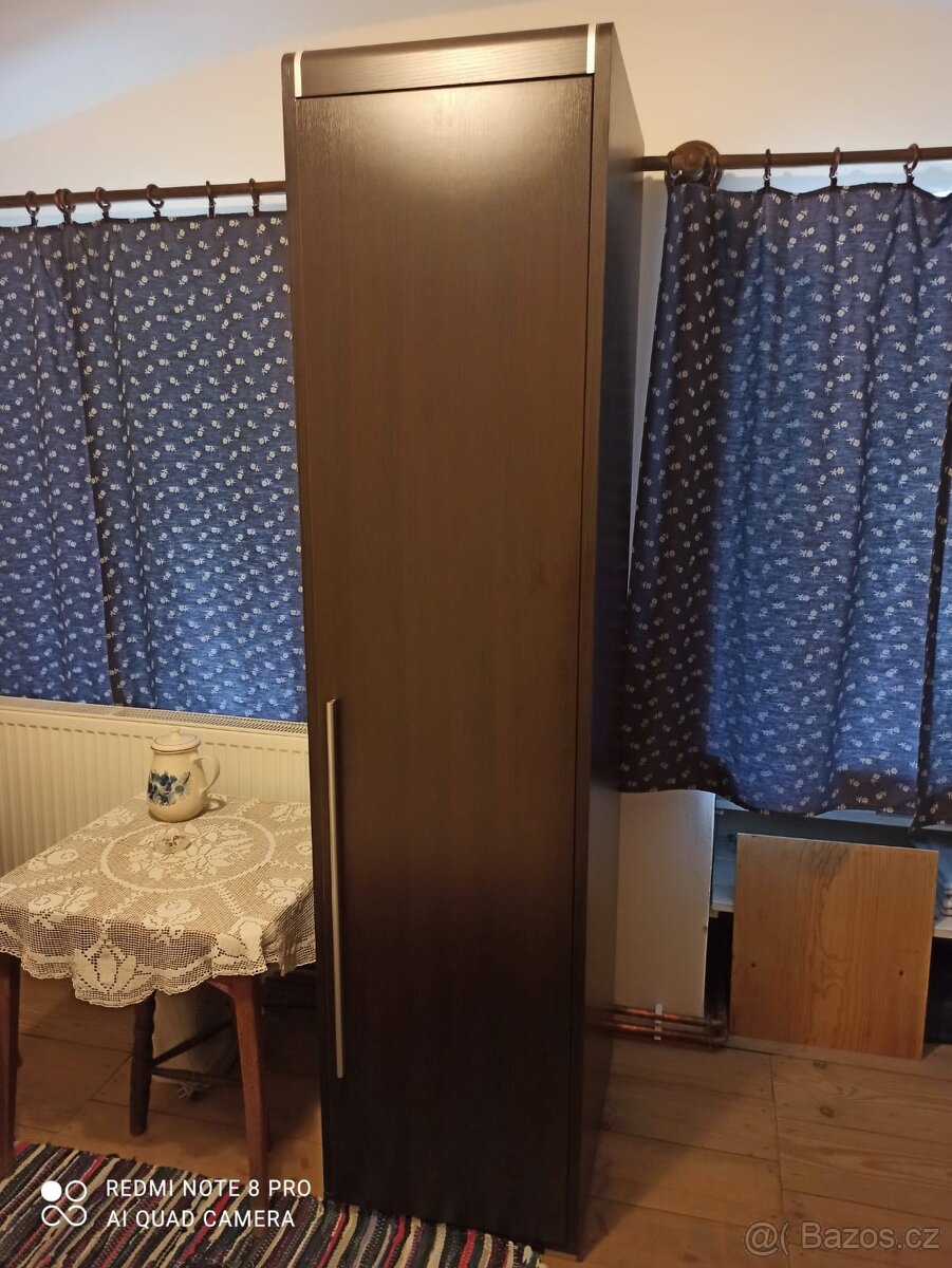 Prodám skříň