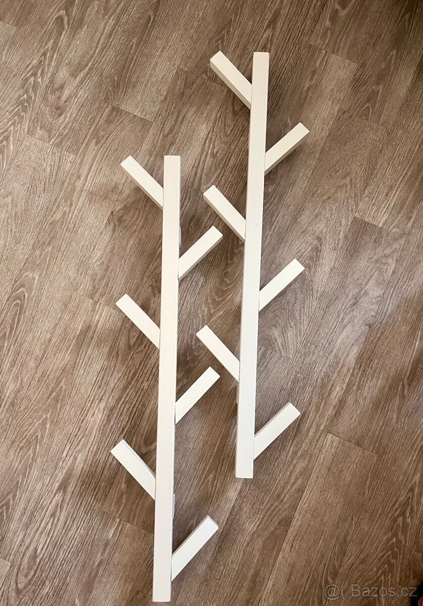 Věšák ikea