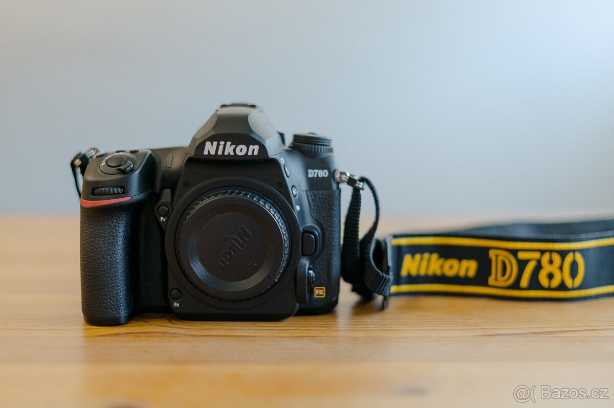 Nikon D780