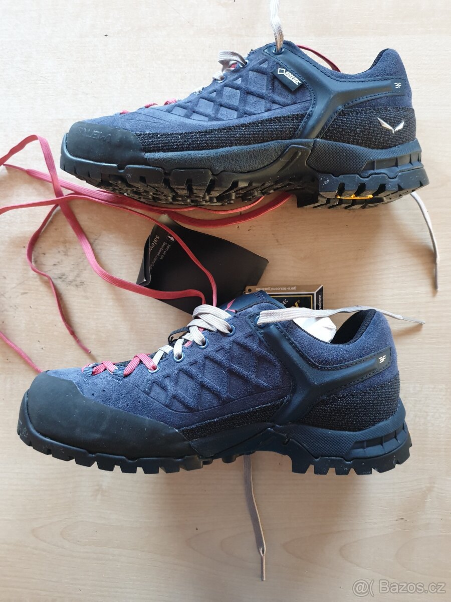 NOVÉ boty SALEWA UN TREKTAIL GTX (UK 4/EU 36,5)