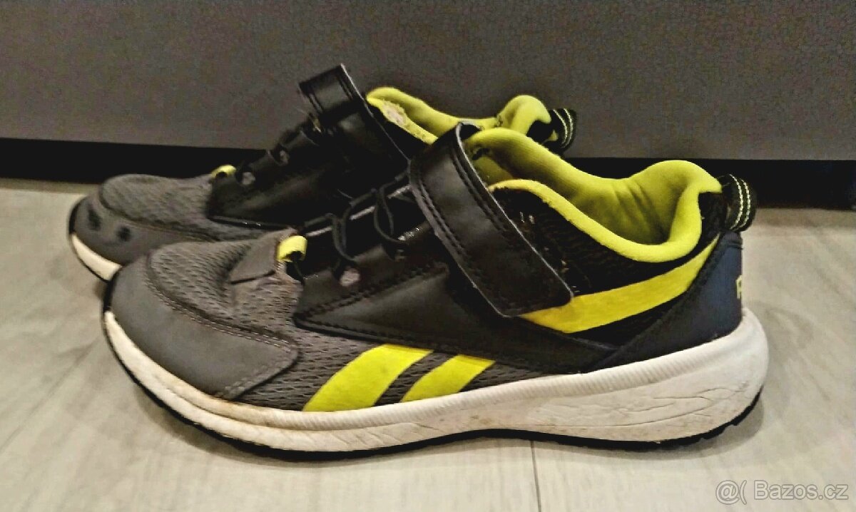 Dětské tenisky Reebok 33