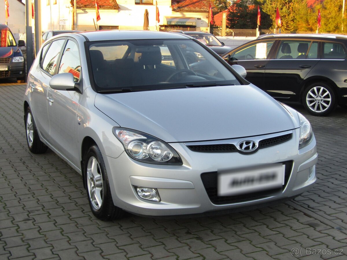 Hyundai I30 1.6 CRDi , 66 kW nafta, 2010