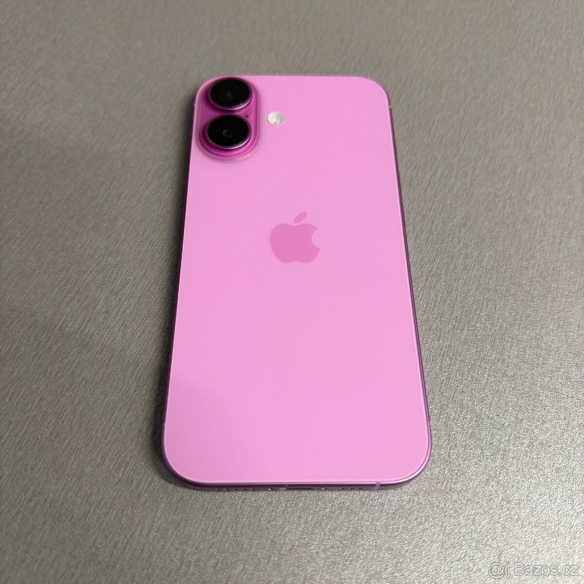 iPhone 16 128GB růžový, bez škrábance, 100% baterie