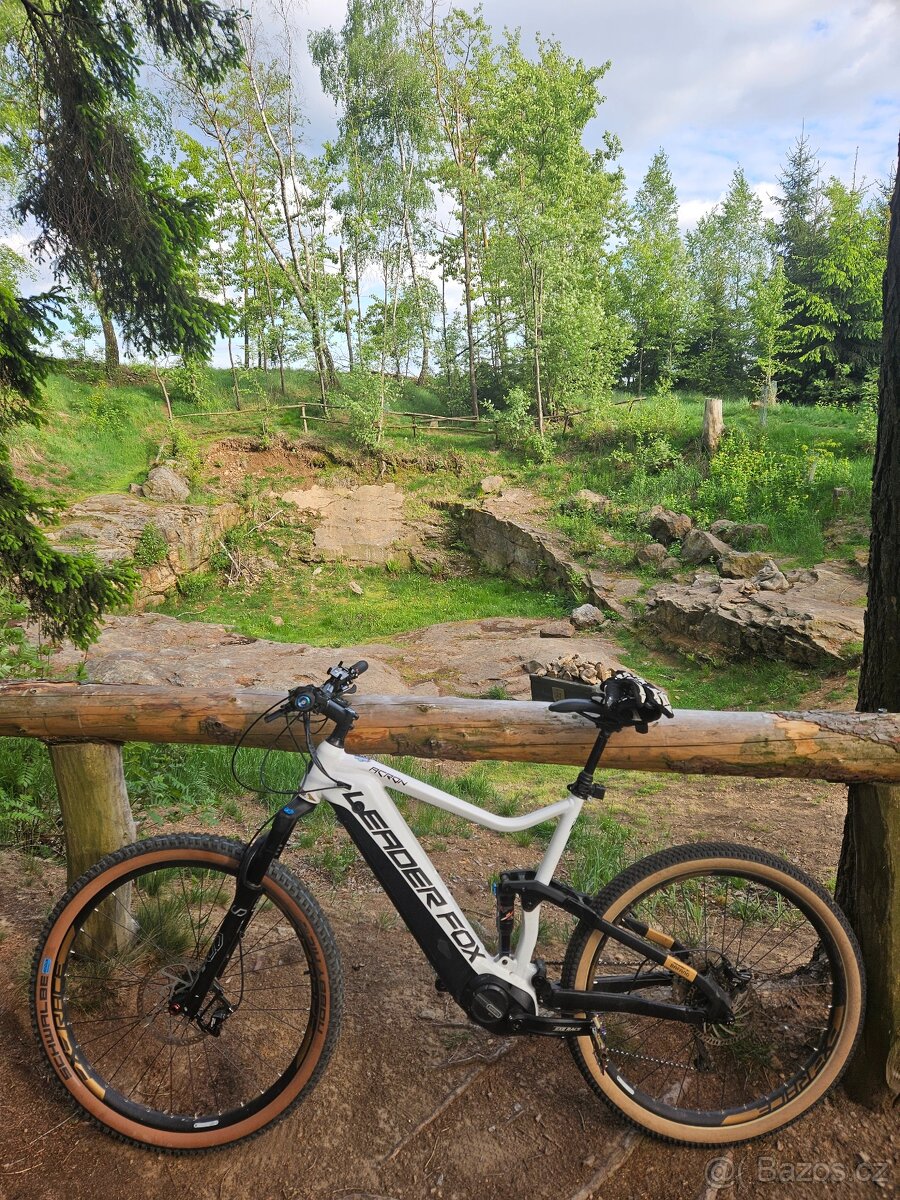 Elektrokolo Leader Fox Acron 2023 29" XL