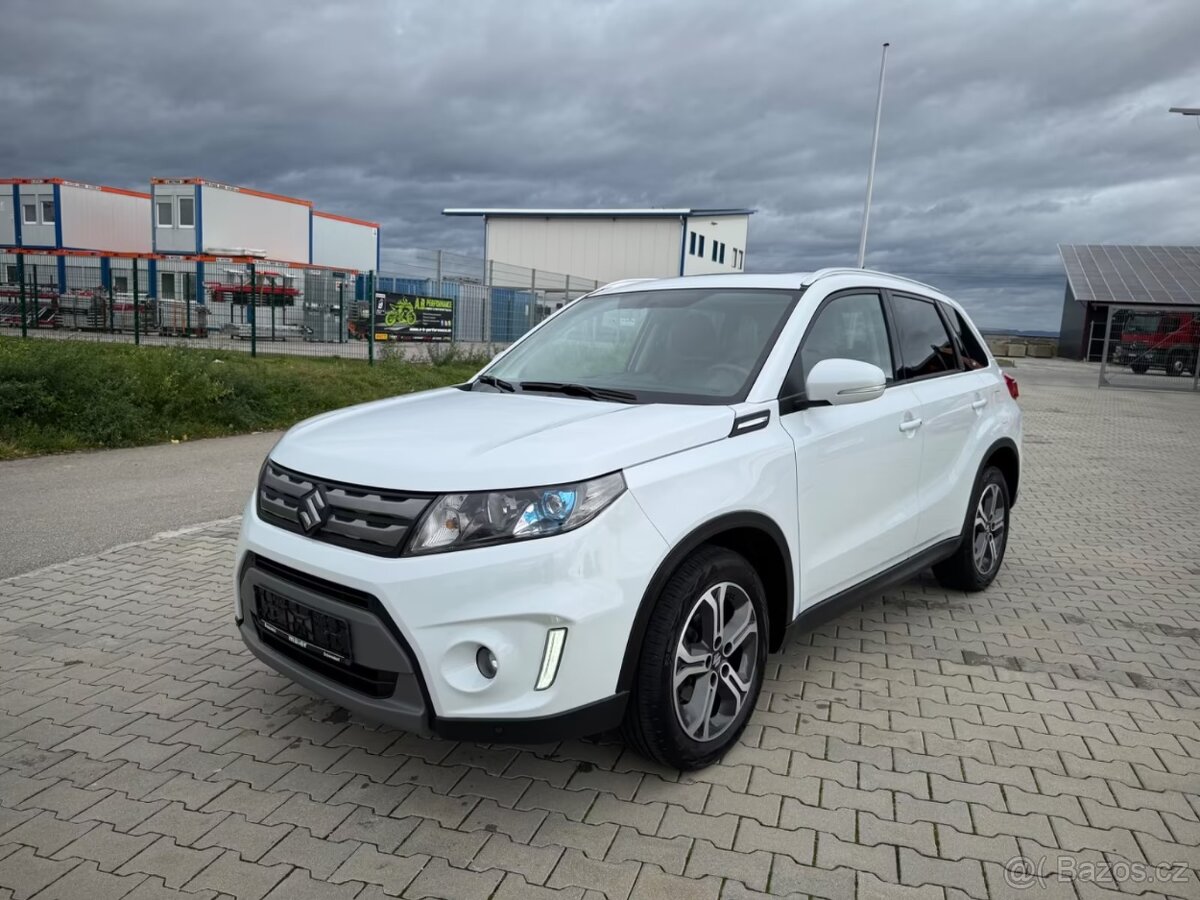 ► SUZUKI VITARA 1.6 VVT AUTOMAT-LED-NAVI-PANO-TAŽNÉ
