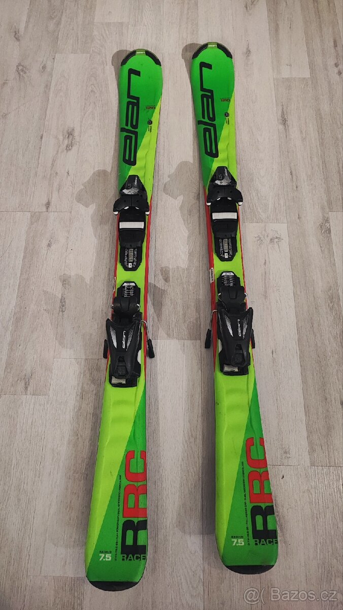Dětské lyže 120cm Elan RC Race QS se stavitelným vázání.