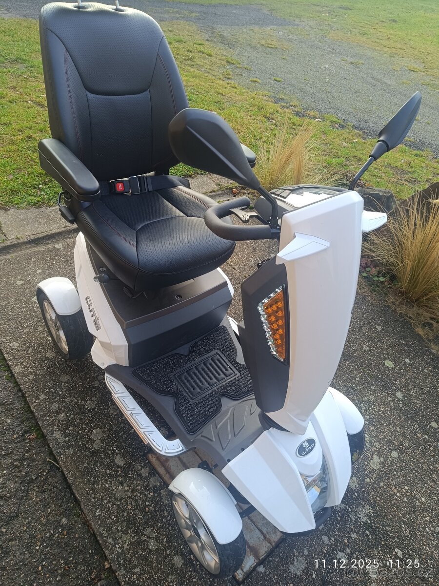 Prodám elektrický skútr CUTIE