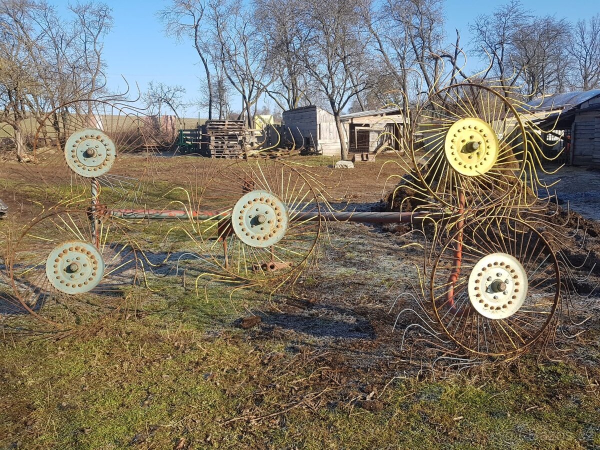 obraceč shrnovač sluníčka