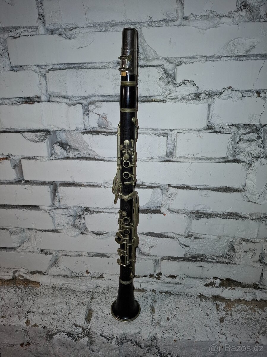 Starý klarinet Amati Kraslice Bb