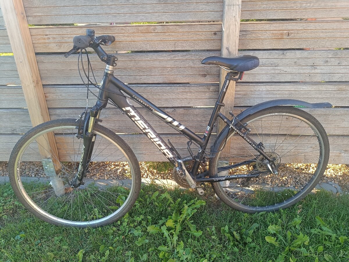 Merida dámské trekové kolo