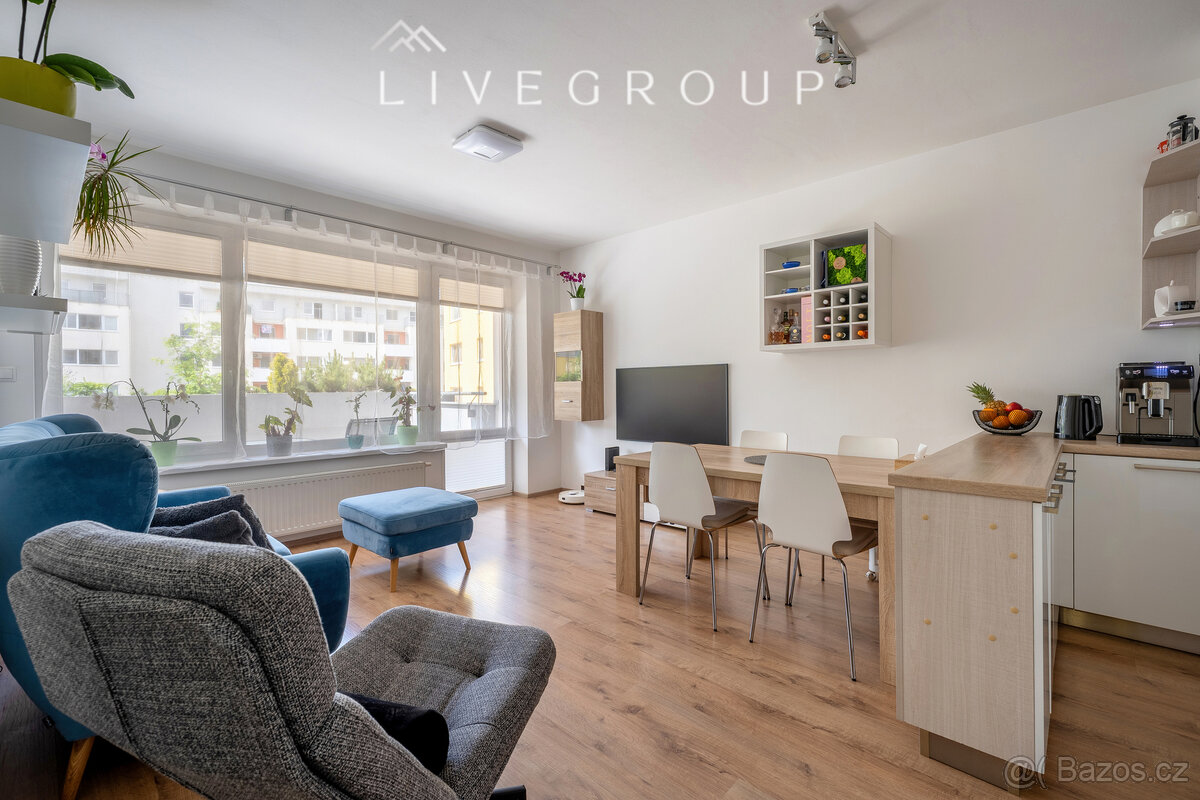 Sale of a 4+kk apartment of 75 m2 with a terrace of 45 m2