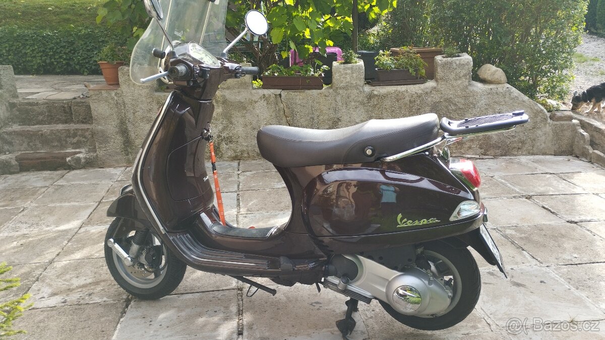 Prodám díly na Vespa 125LX. 2011motor se vstřikování paliva