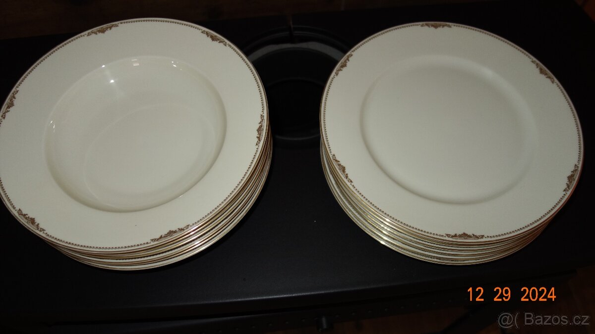 PORCELÁNOVÝ SERVIS THUN TK  24 ks
