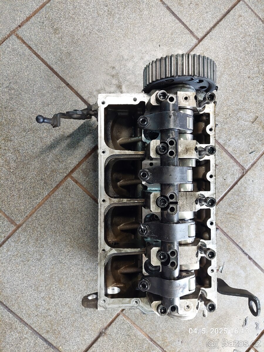 1.9 Tdi PD hlava motoru