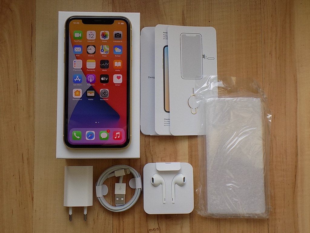 APPLE iPhone 11 64GB Yellow - ZÁRUKA - TOP STAV