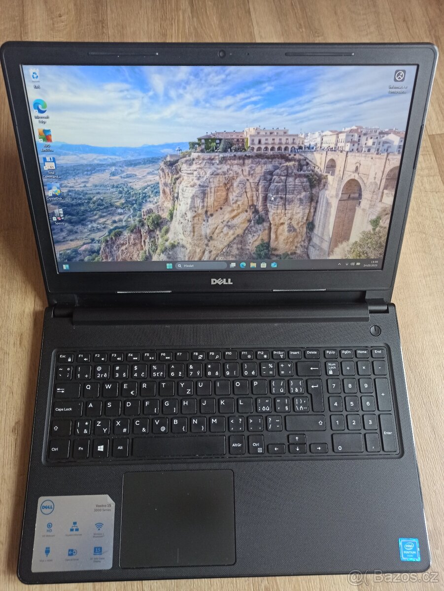 Dell Vostro 15 3568 15,6“/PG4415U/SSD256GB/RAM12GB/DVD±RW