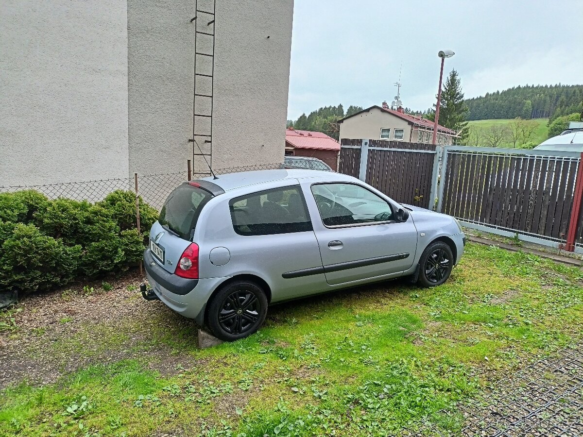 Renault clio