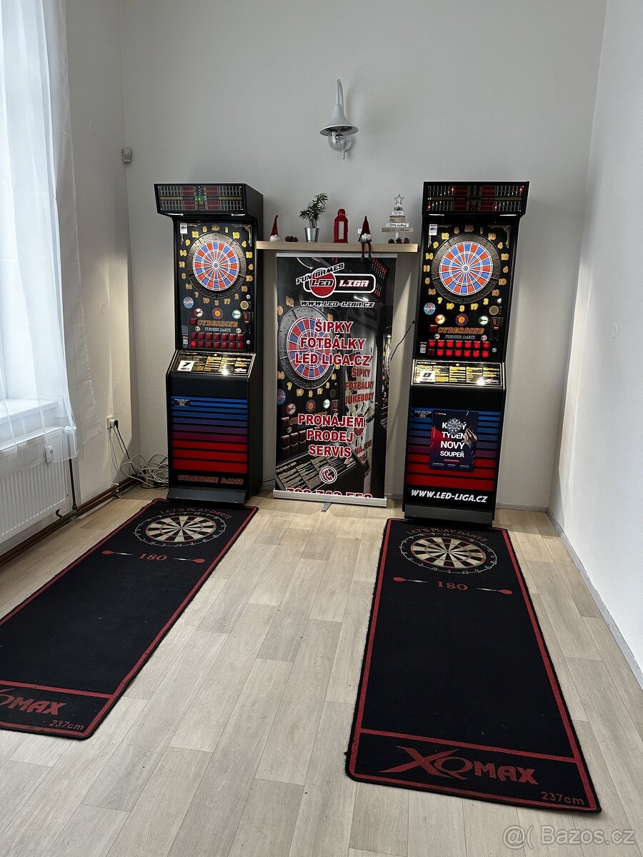 Šipkový automat, šipky, Led Liga