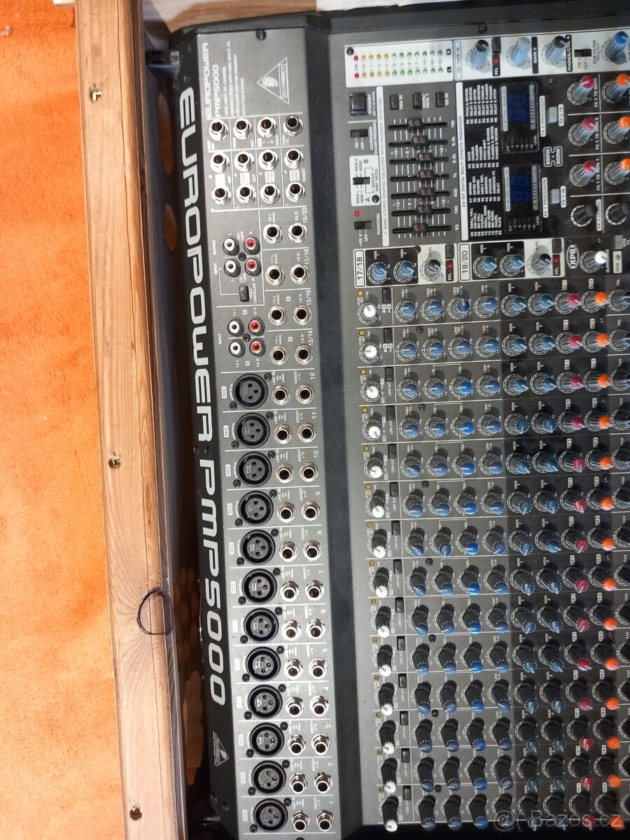 Prodám box na mixpult Behringer EUROPOWER PMP5000