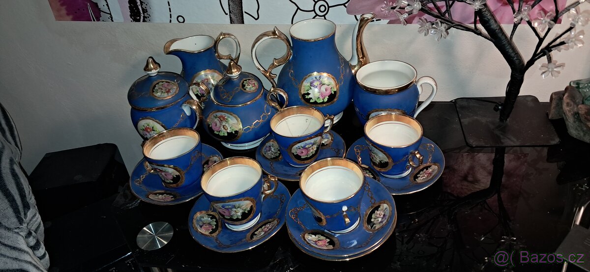 Starožitný porcelán servis