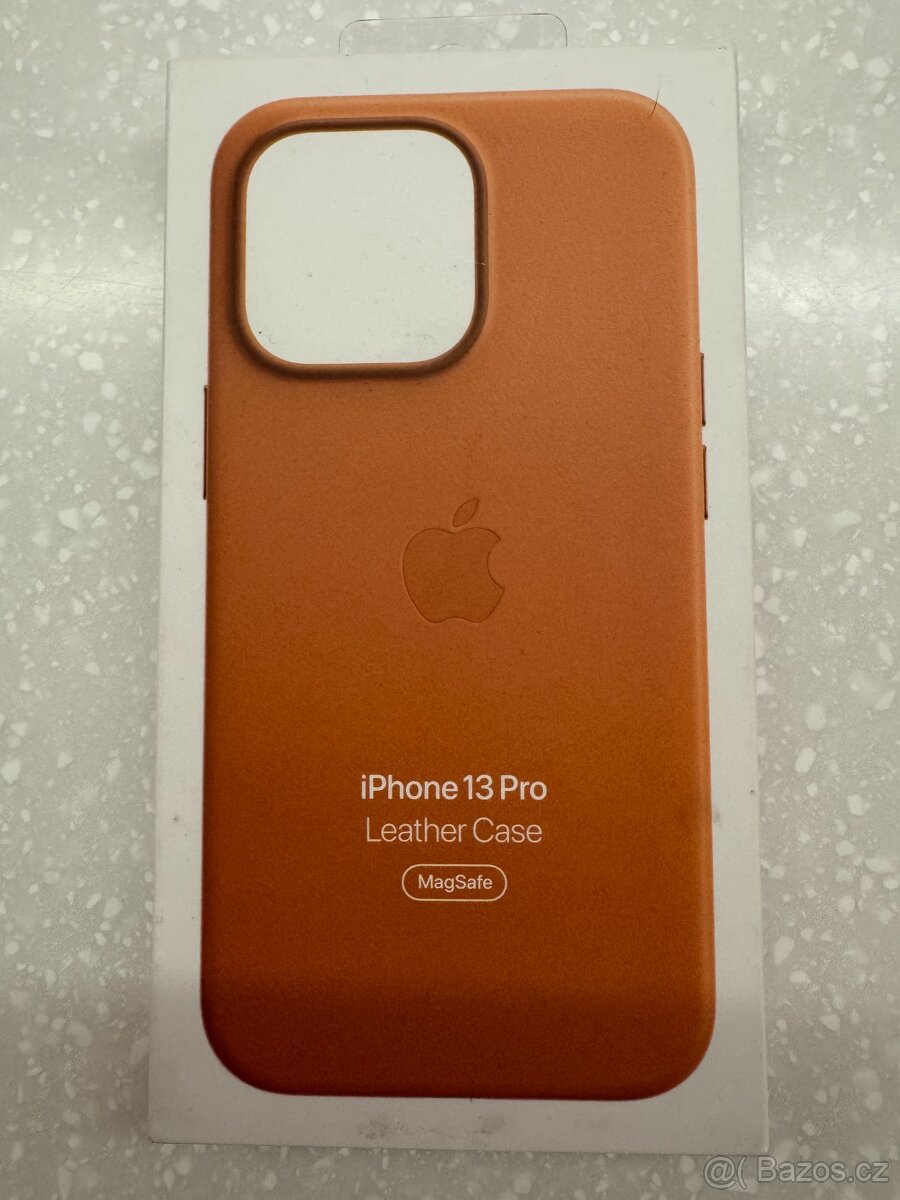 NEROZBALENÝ - iPhone 13 Pro - kožený kryt s MagSafe