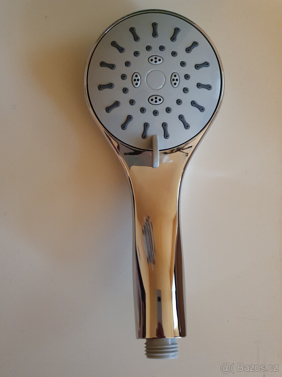 Nová úsporná hlavice Aquaflux Relax chrom