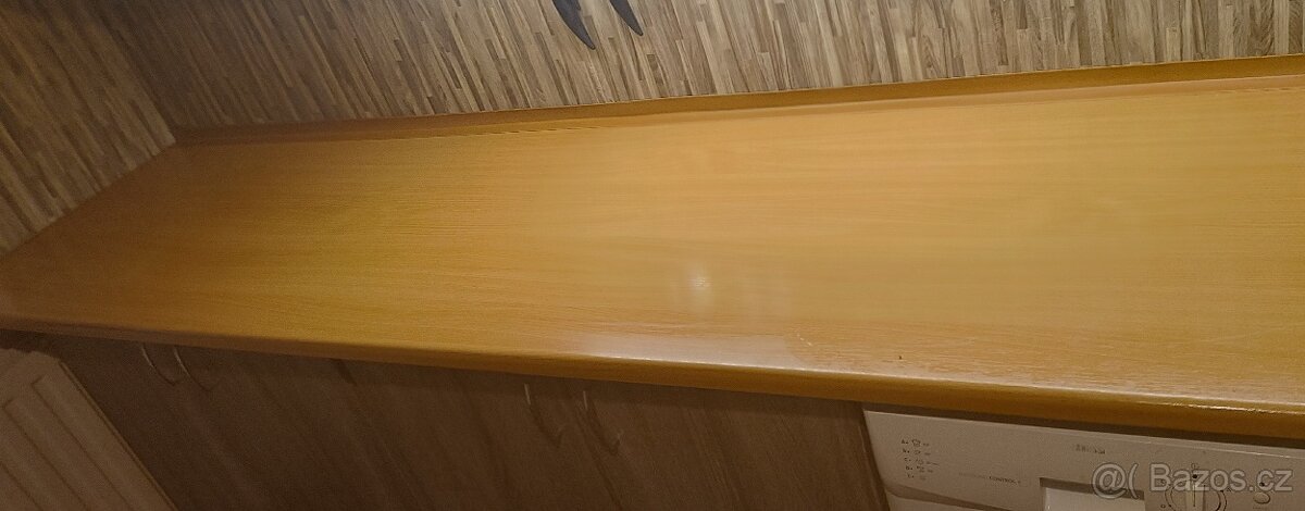 Kuchyňská pracovní deska dva kusy