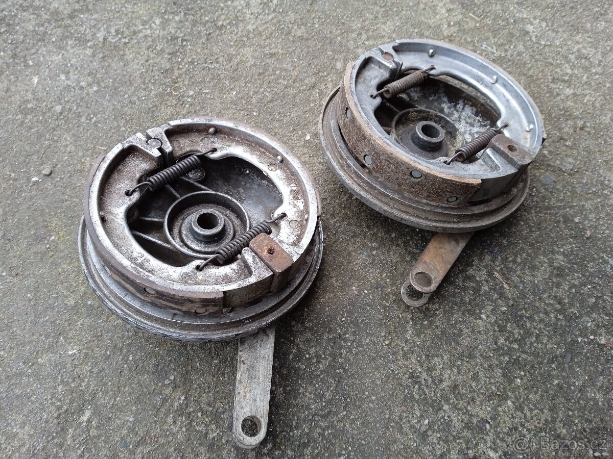 Brzdové štíty Jawa 50 Pionýr