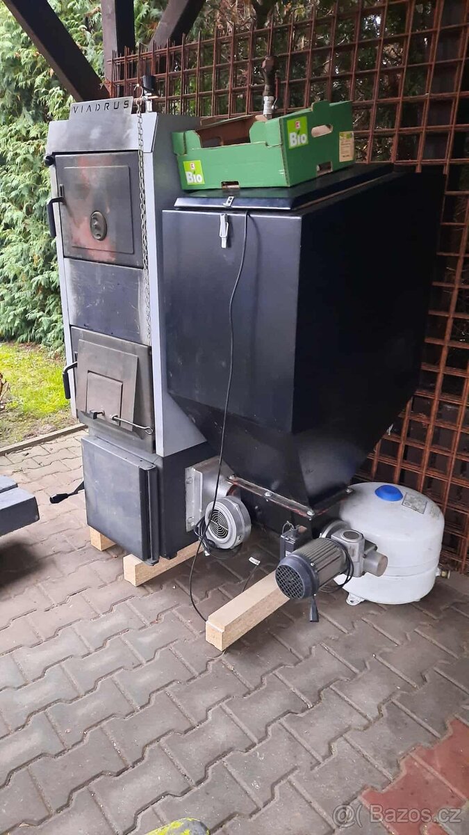 Viadrus U26 (5čl.) + automatickým podavačem Kovarson