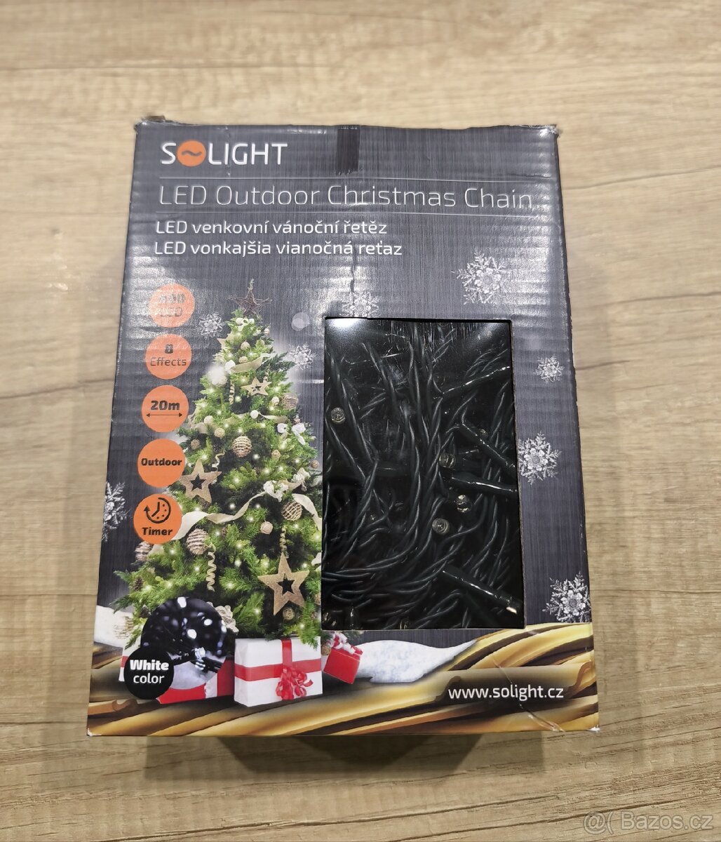 Vánoční řetěz Solight 400 LED