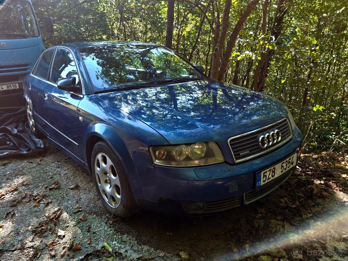 Audi A4 2.5 TDi quattro