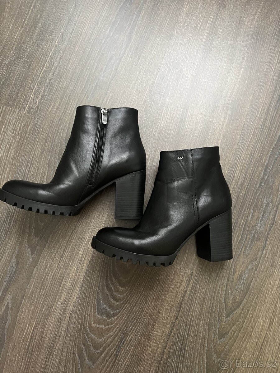 Dámské kotníčkové boty Wojas