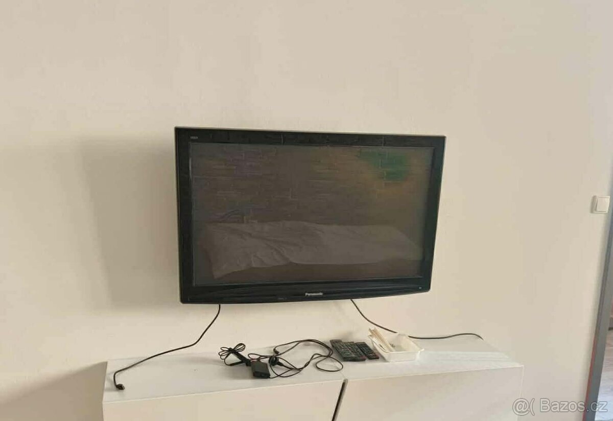 Prodám plně funkční televizi Panasonic TX-P42C10Y – 42″ / 1