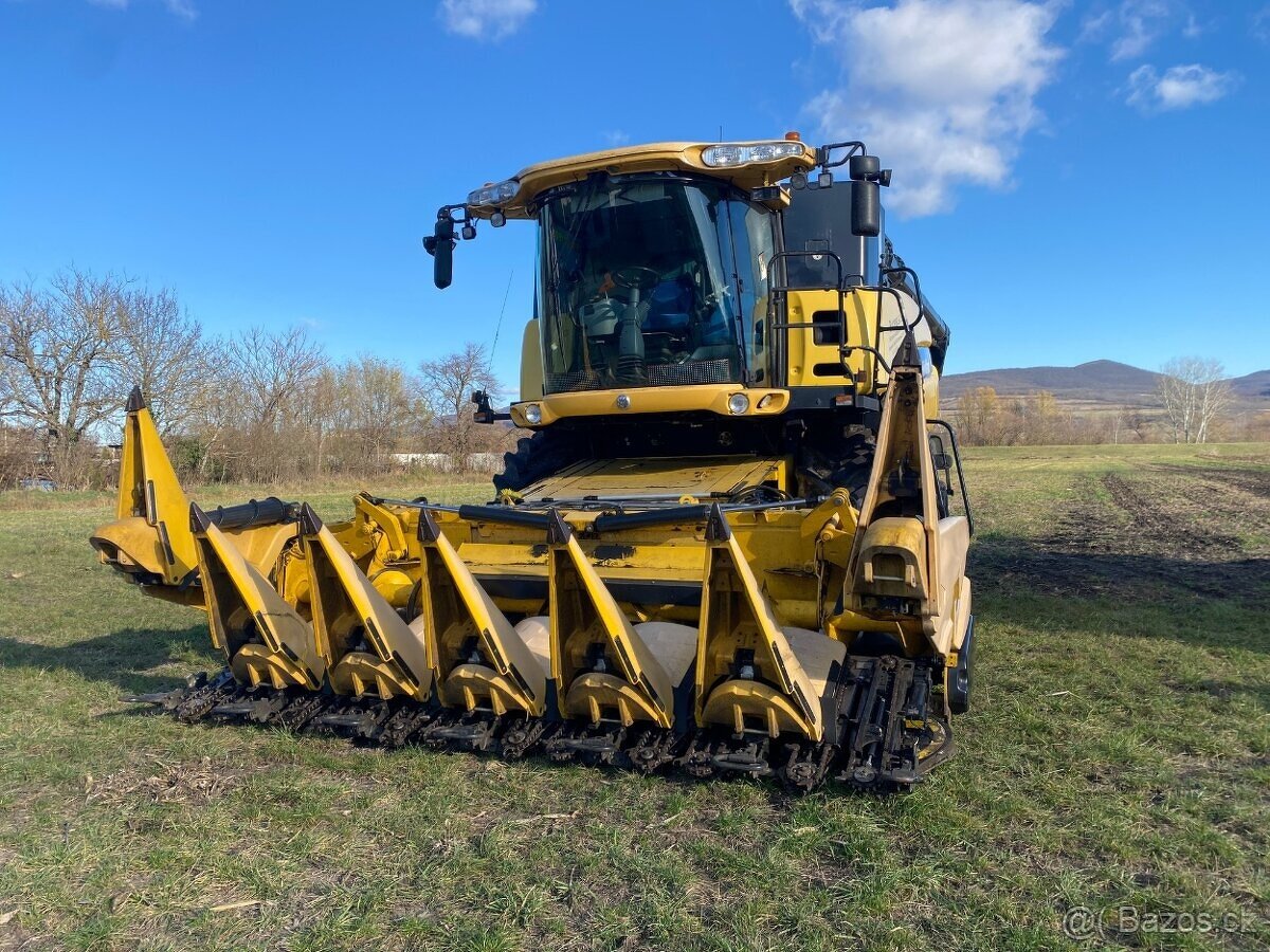 New Holland kombajn