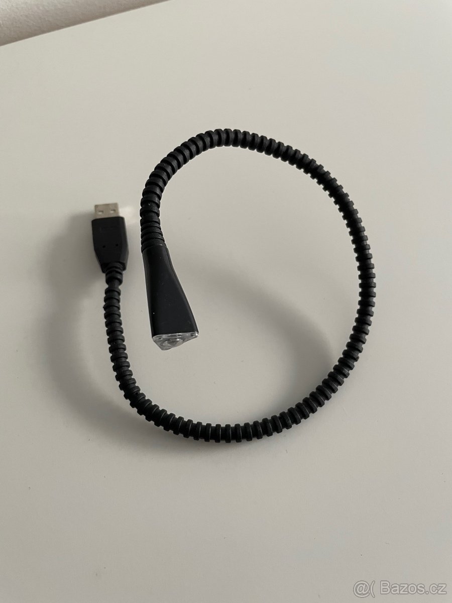 USB svítilna pro osvětlení klávesnice