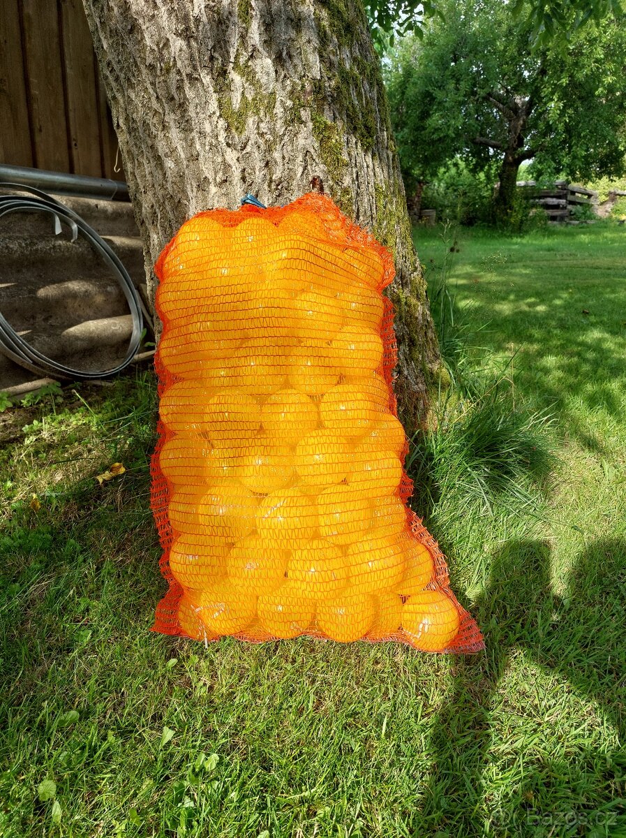 Plastové koule na hraní