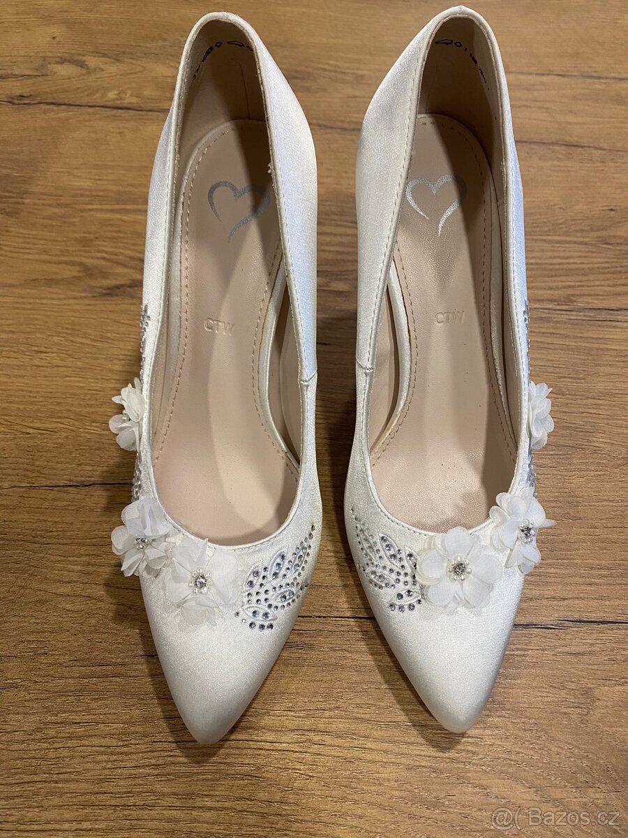 Dámské lodičky vel.38