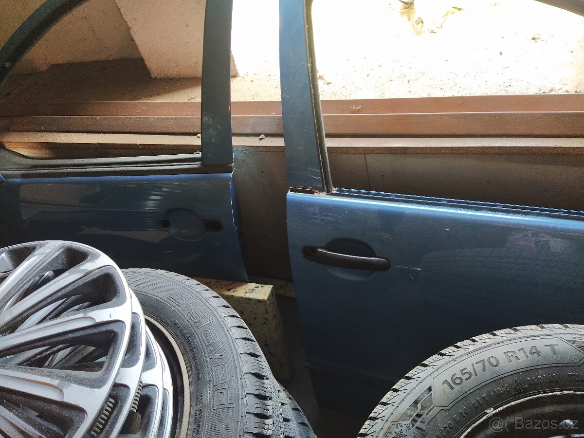 ŠKODA Fabia I boční dveře
