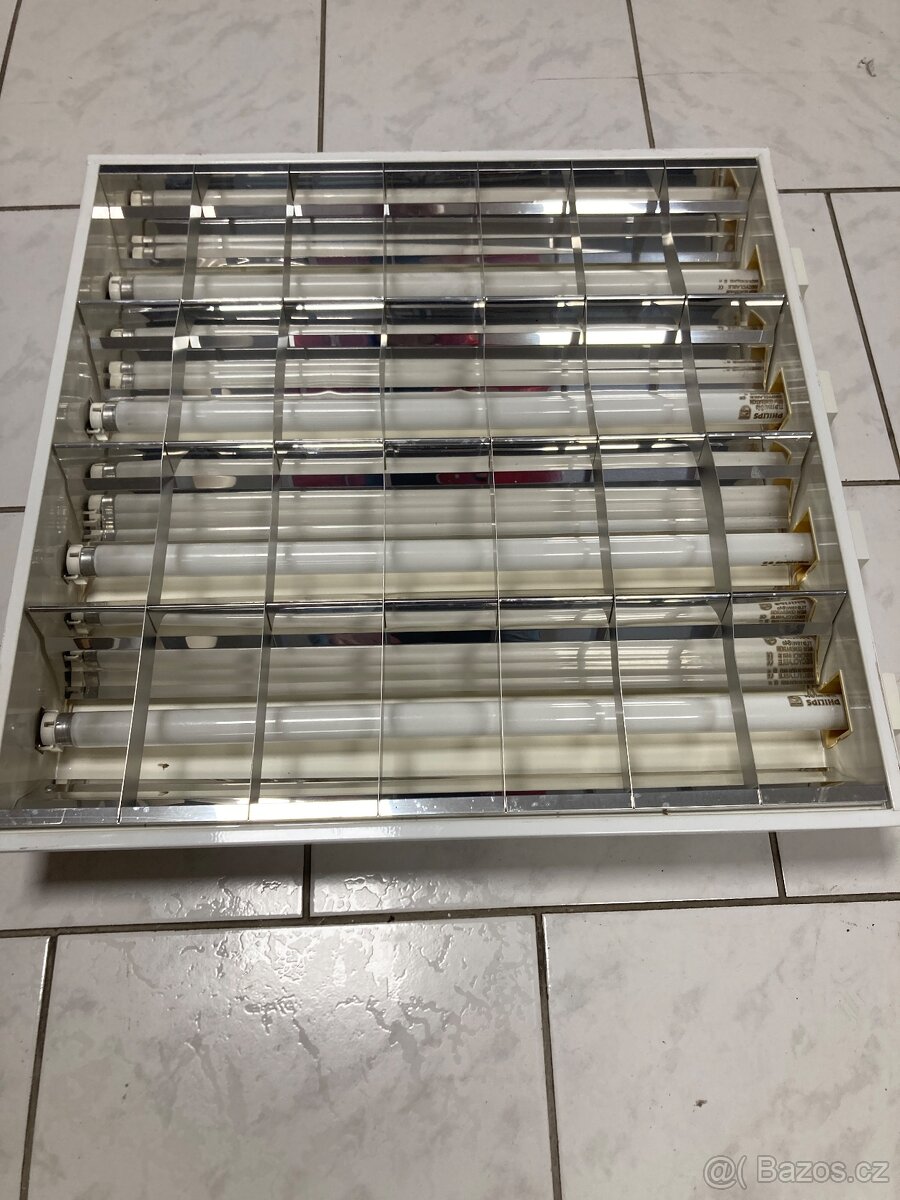 Modul 60x60 cm, 4x18w zářivka