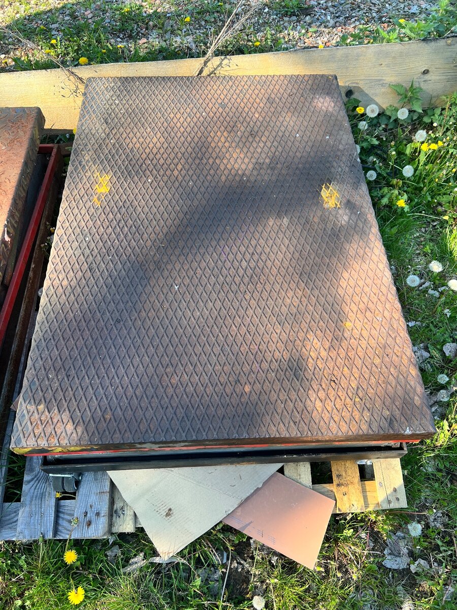 Hydraulický hever, přízdvih elektrický