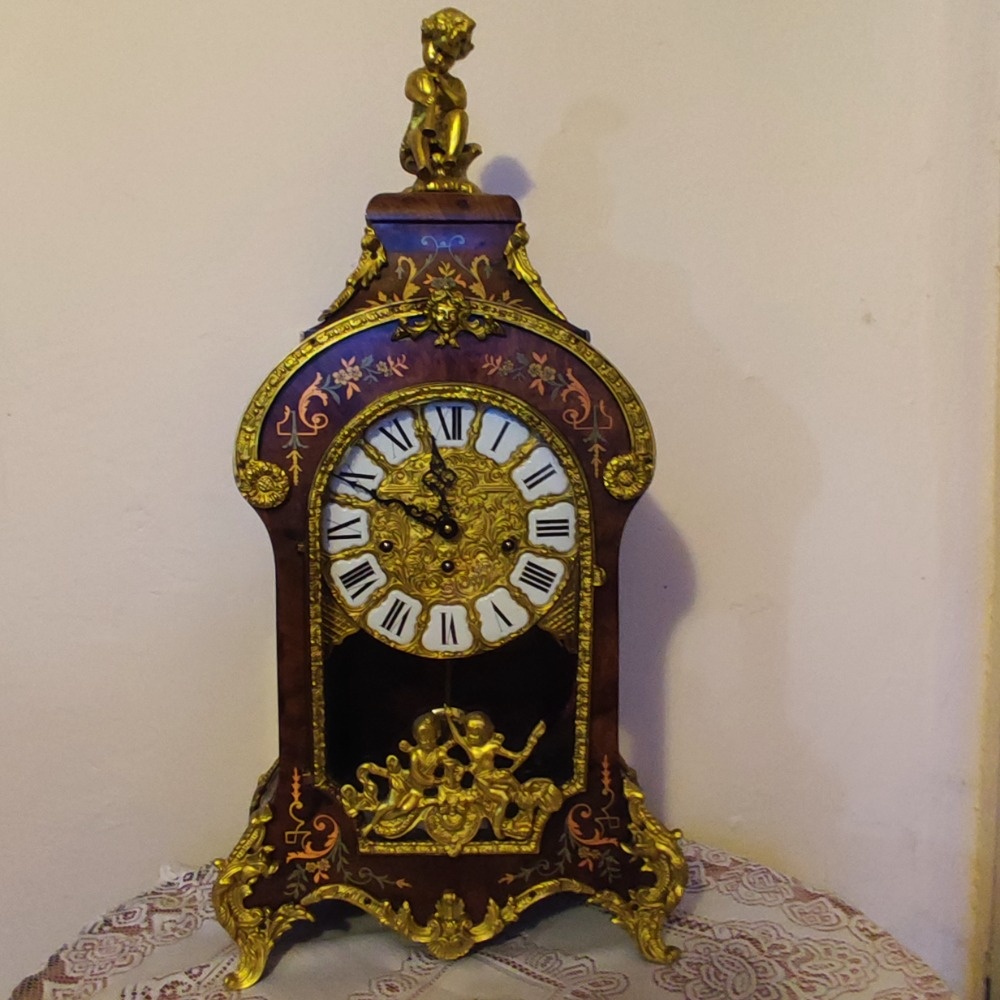 Hodiny Boulle čtvrtové