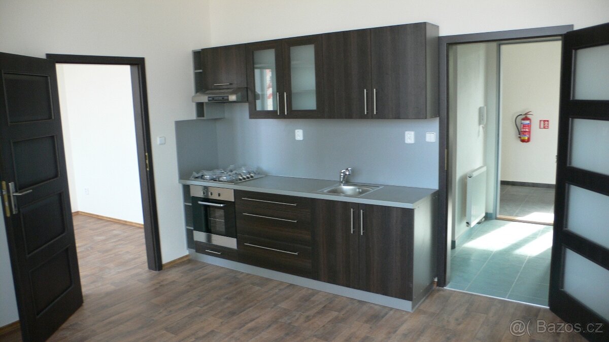 Pronájem bytu 2+kk 44 m² Čáslav, Husova 464, 46408