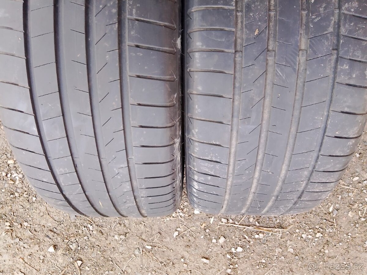 285/35/22 106y Bridgestone - letní pneu 2ks