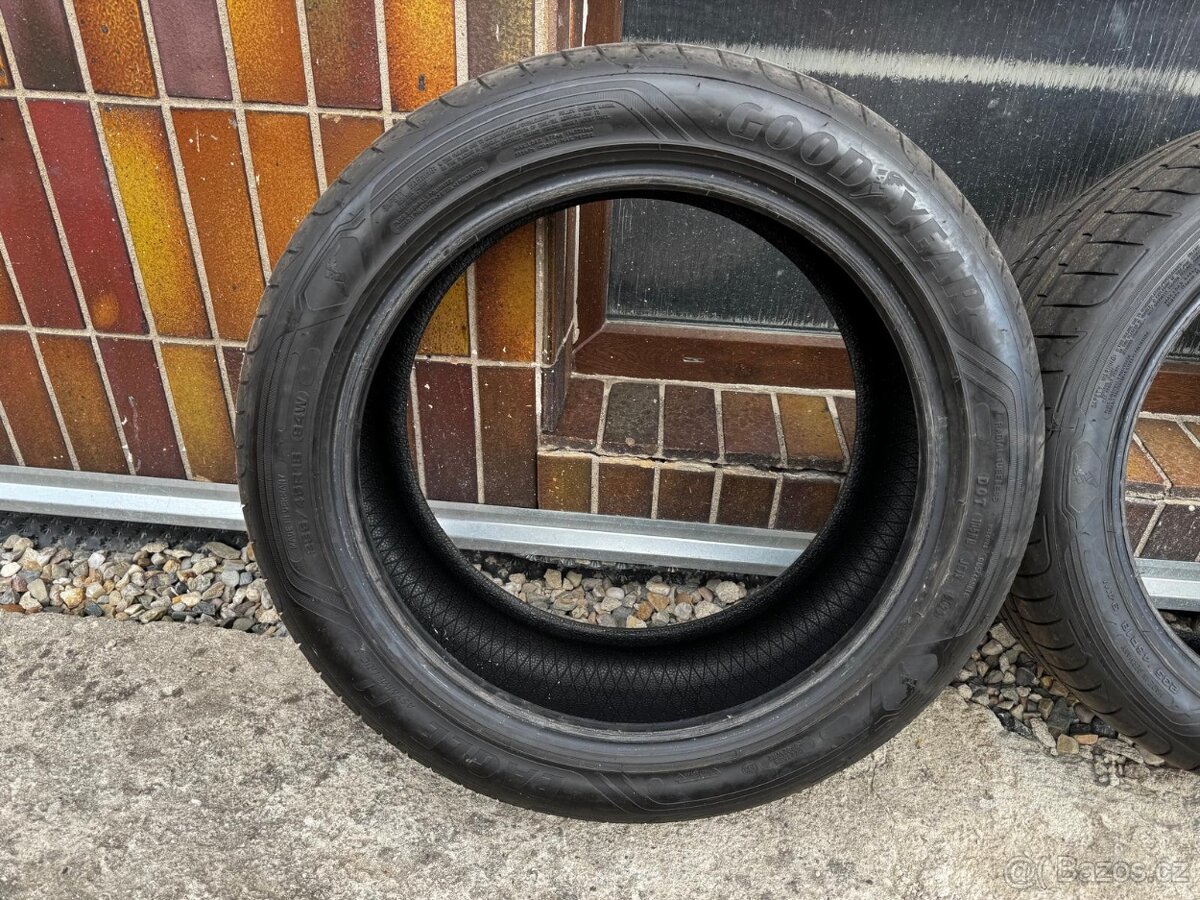 Sada letních pneu Goodyear Eagle F1 Asymmetric 3 235/45/18