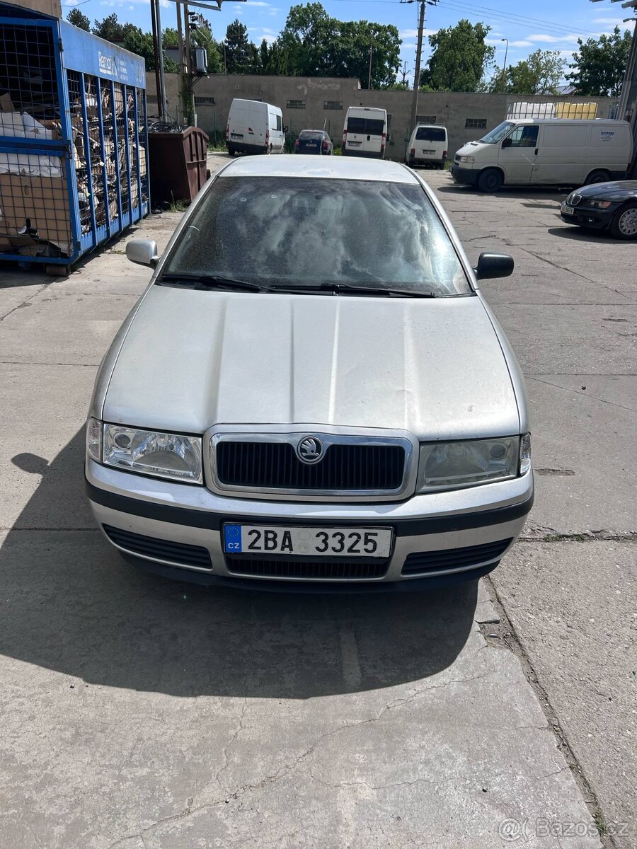 Prodám Škodu Octavii 1, rok výroby 2004.