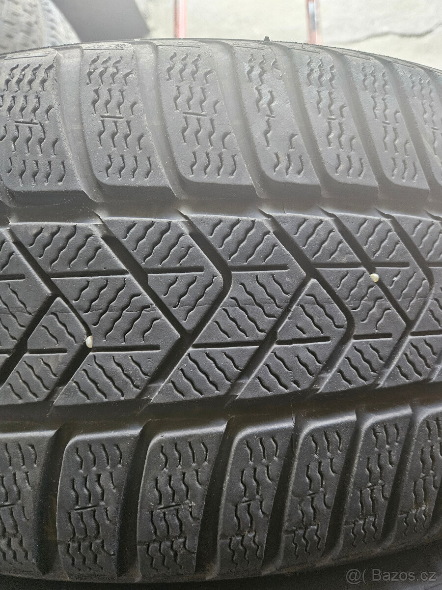 235/45R20 100V XL Scorpion Winter PIRELLI