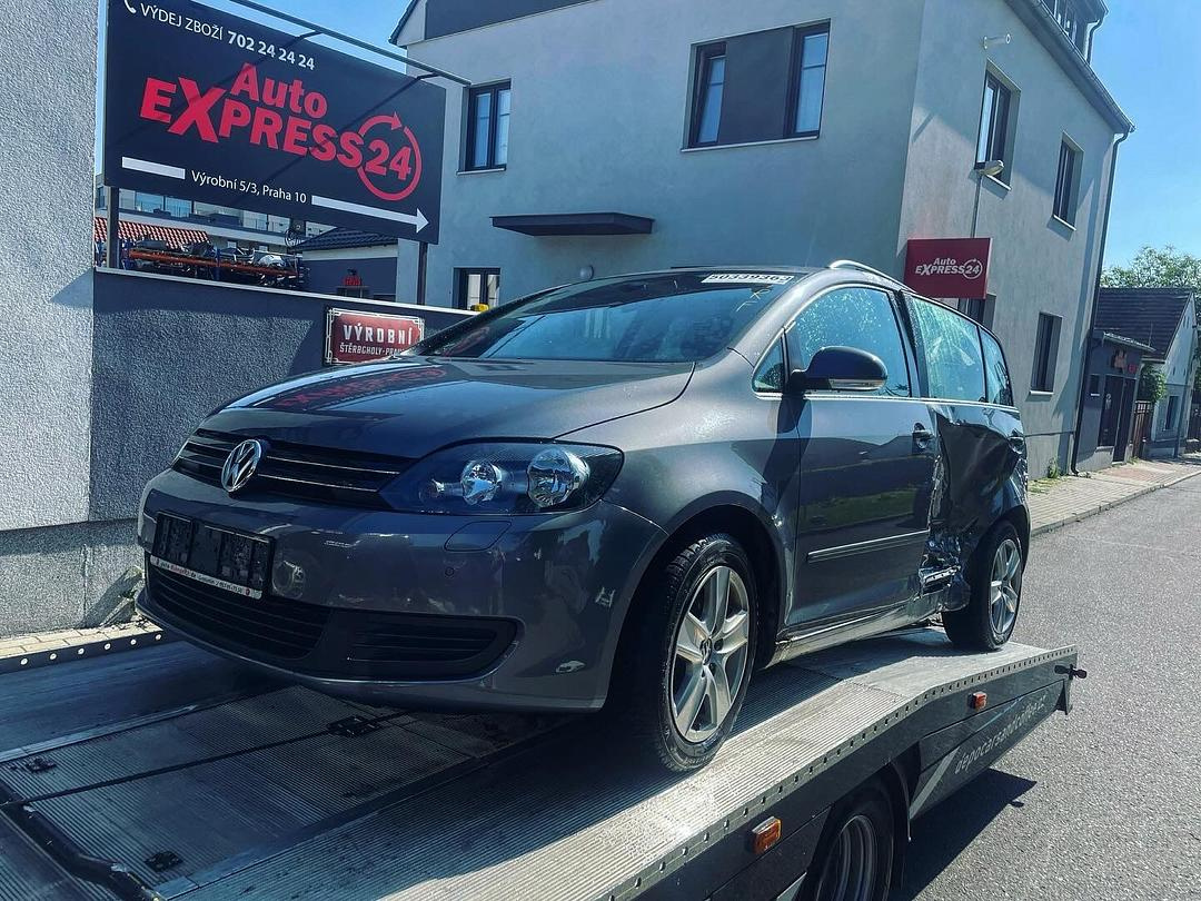 Veškeré náhradní díly VW Golf 6 plus r.v. 2010 CAXA LWZ LA7T