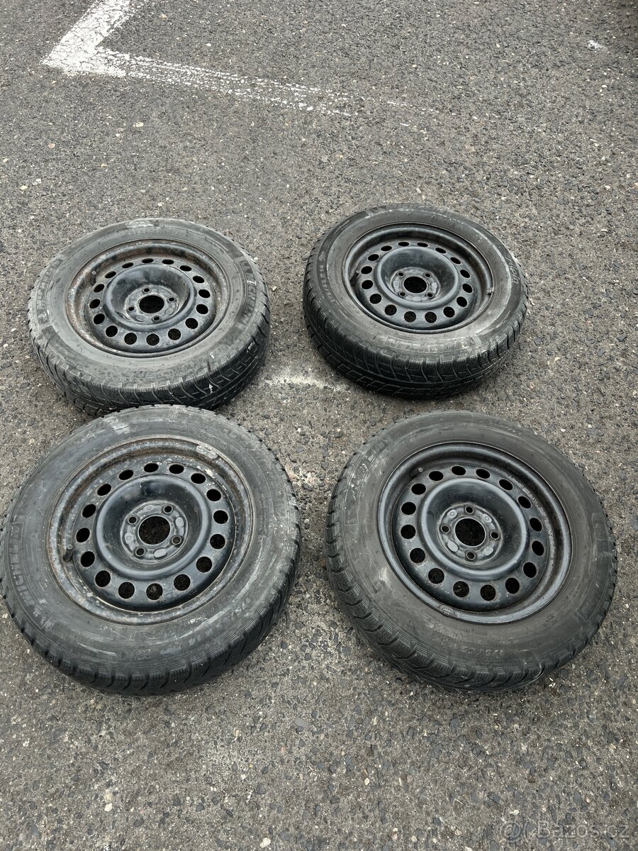175/65/r14 Michelin M+S 7-8 mm 1000czk za sadu