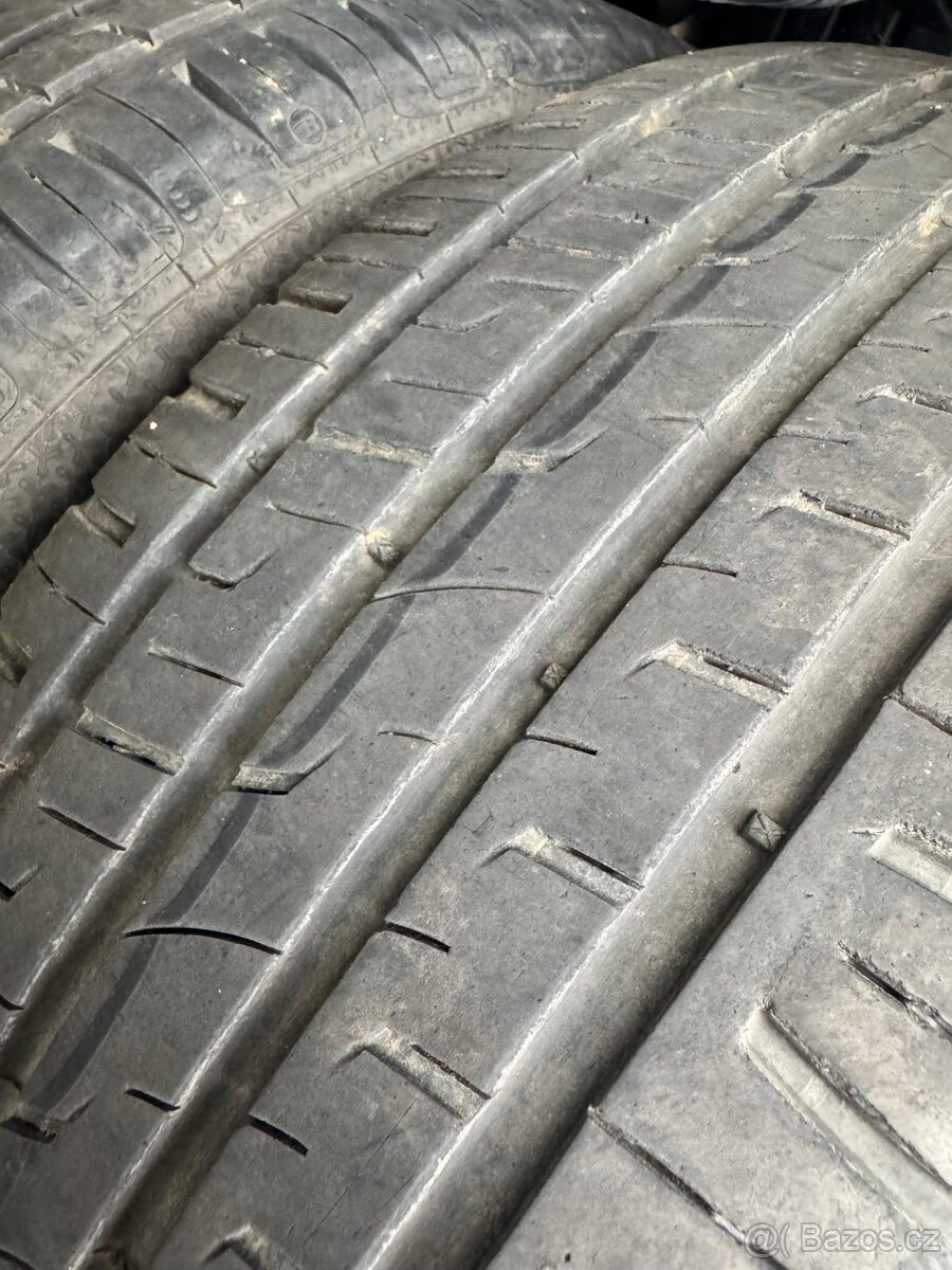 Letní pneu Barum 205/50 R17 V XL